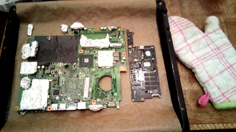 MacBook Air Backofen (Mainboard rechts)